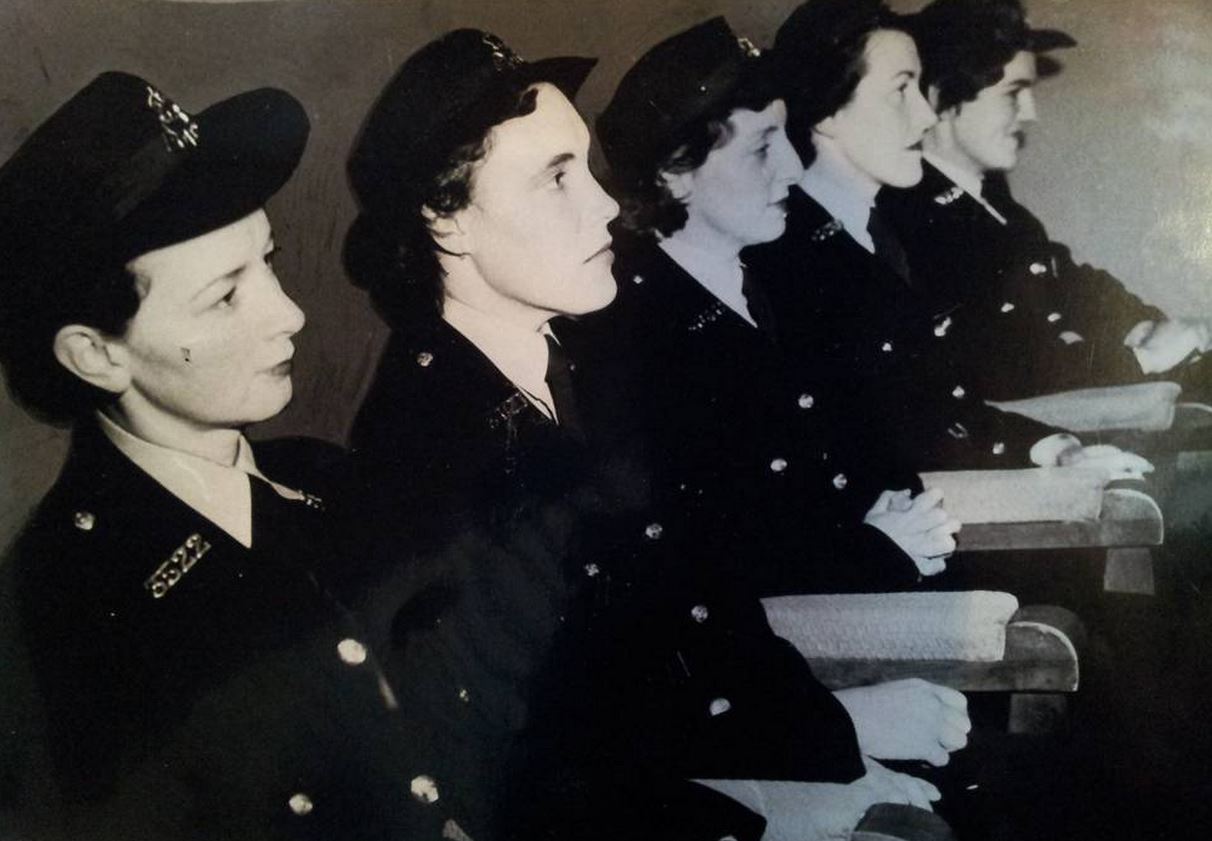 March for 100 years of women in policing